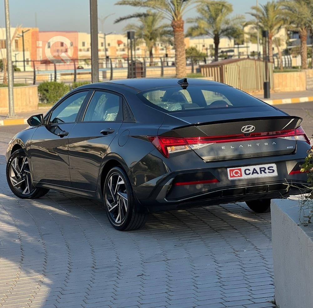 هيونداي النترا